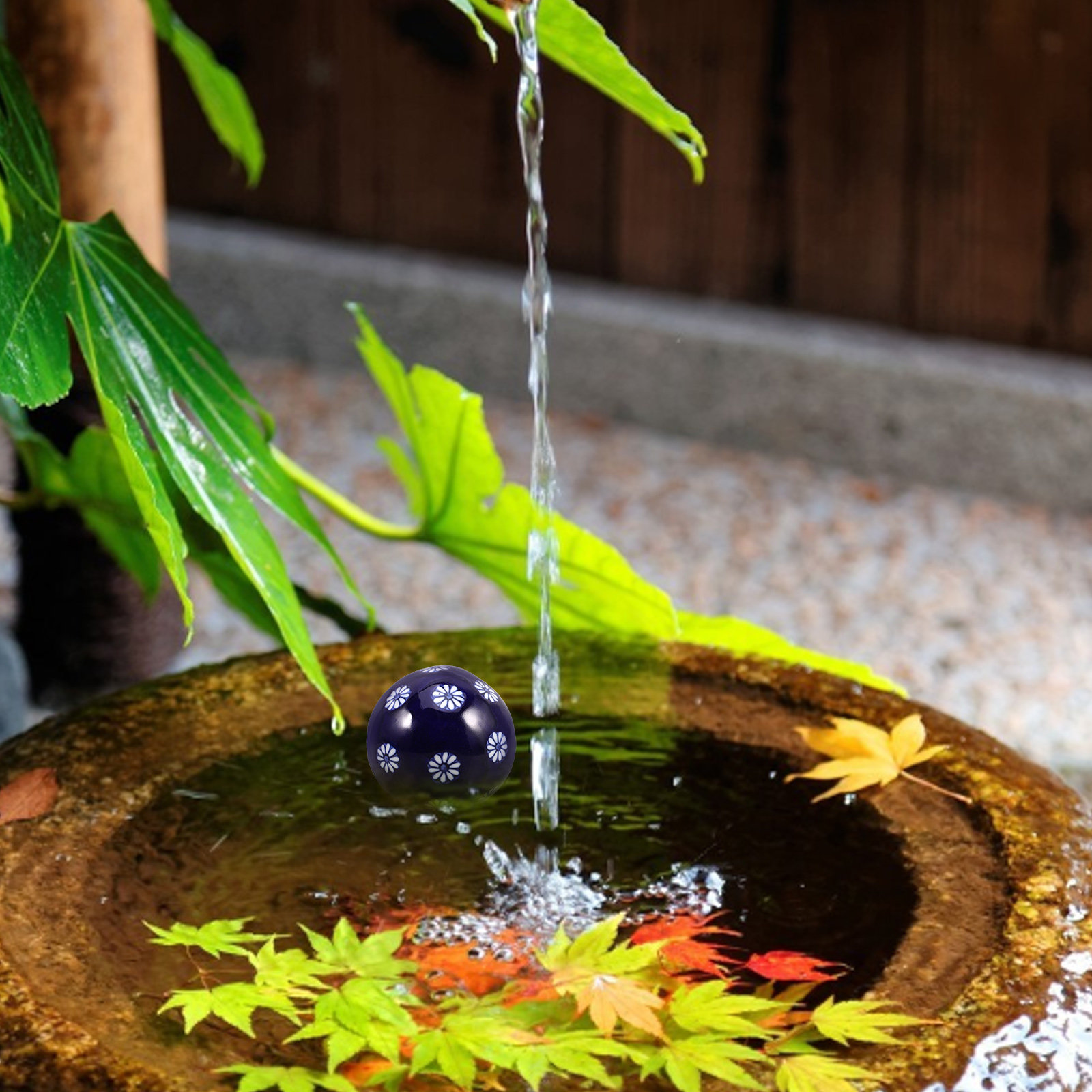 Aquarium Fish In Pond - Ceramic Floating Pond Ball Artistic Handpainted
